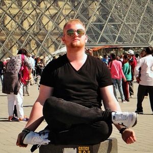 Meet your Posher, Elijah